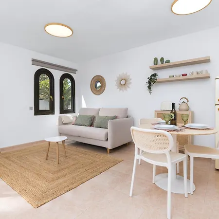 Lejlighed Home2book Modern With Pool In Oasis