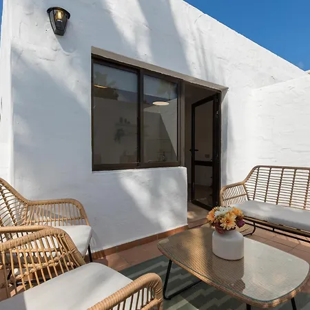 Home2book Modern With Pool In Oasis Apartmán Corralejo